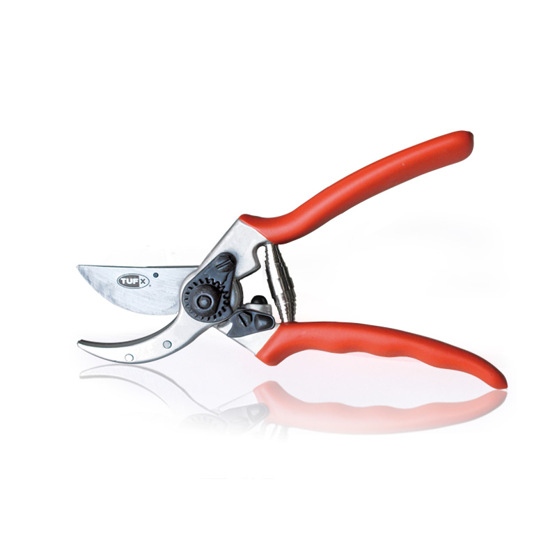 Choosing the Right Pruner for the Job