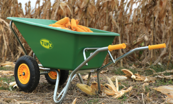 px162_farm_wheelbarrow.png